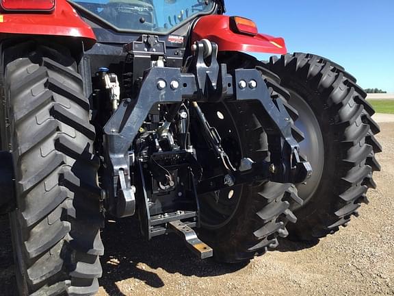 Image of Case IH Maxxum 115 equipment image 4