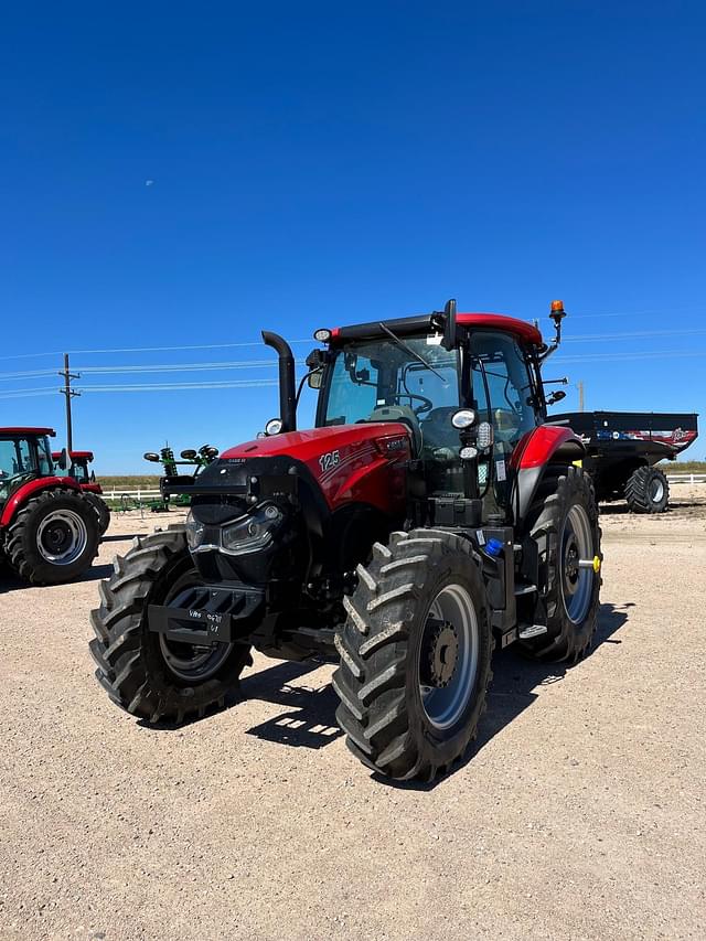 Image of Case IH Maxxum 125 equipment image 3