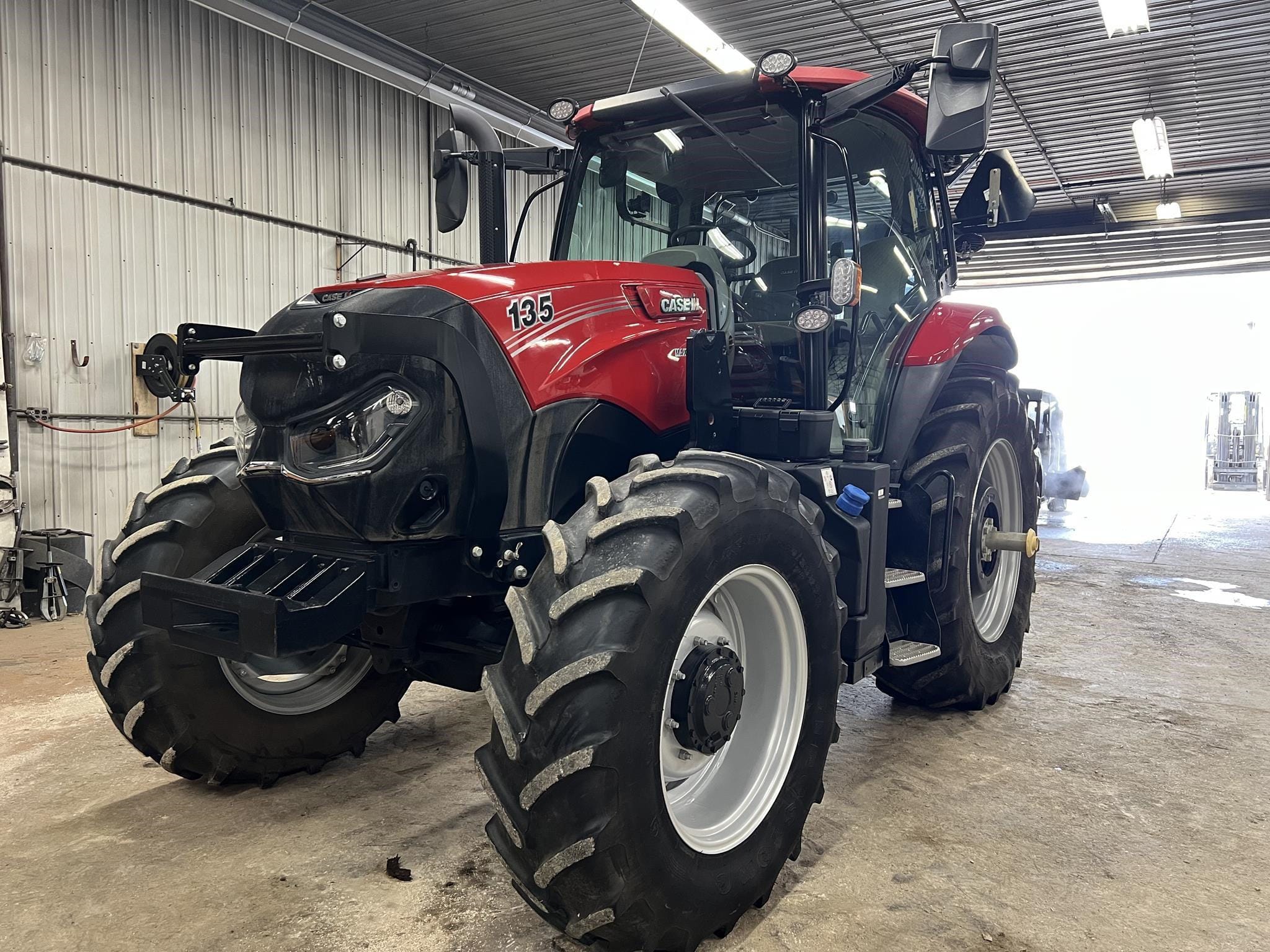 2022 Case IH Maxxum 135 Equipment Image0