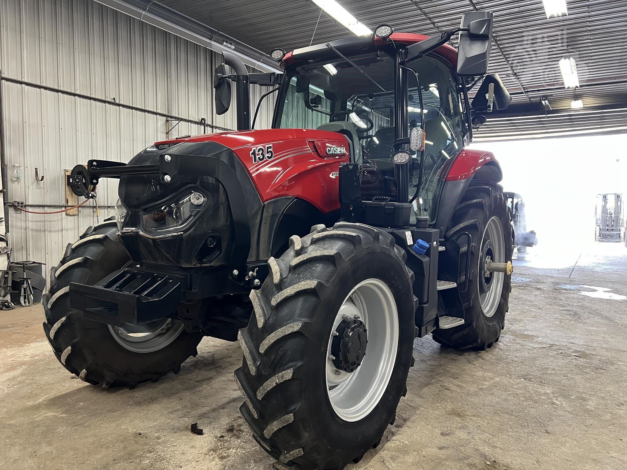 2022 Case IH Maxxum 135 Equipment Image0