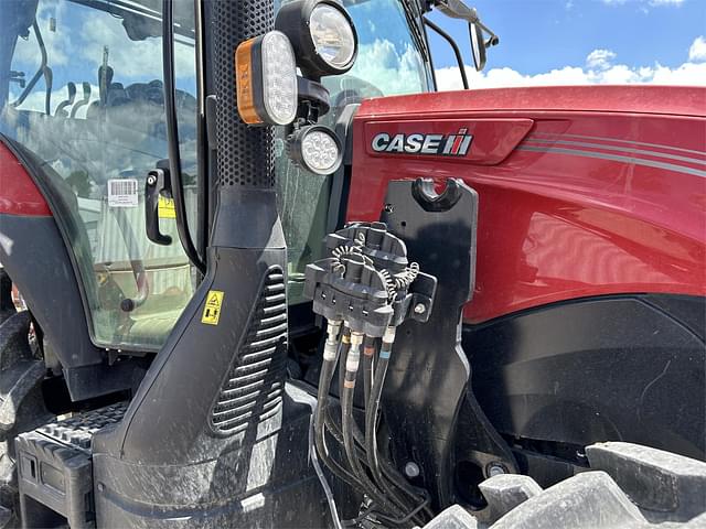 Image of Case IH Maxxum 150 equipment image 4