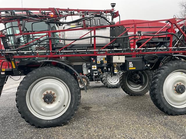 Image of Case IH Patriot 4440 equipment image 2