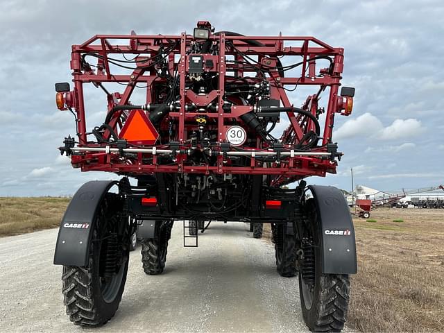 Image of Case IH Patriot 3340 equipment image 3