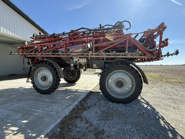 Image of Case IH Patriot 4440 equipment image 3