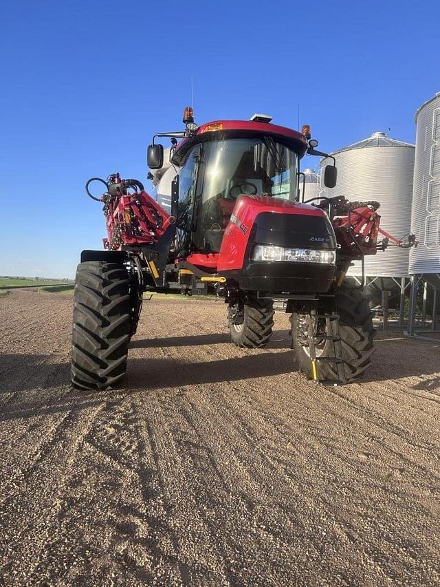 Image of Case IH Patriot 4440 equipment image 2