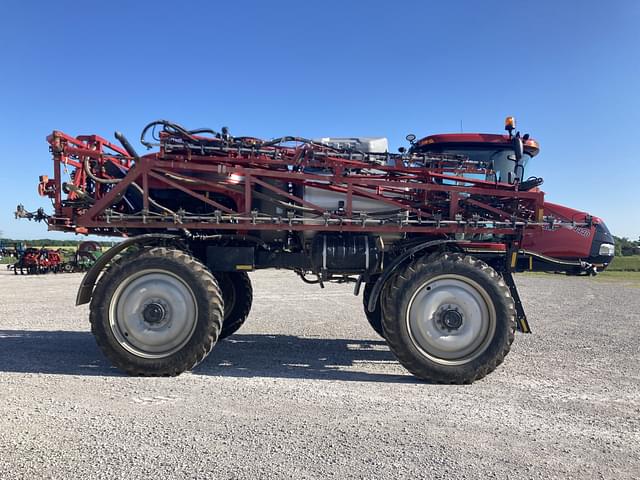 Image of Case IH Patriot 4440 equipment image 1