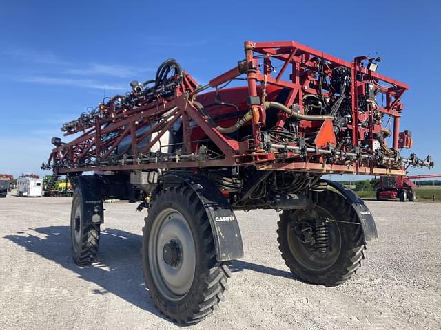Image of Case IH Patriot 4440 equipment image 4