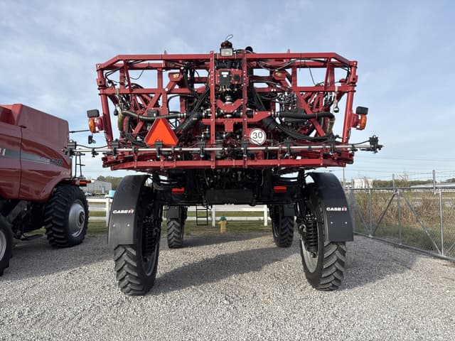 Image of Case IH Patriot 4440 equipment image 2