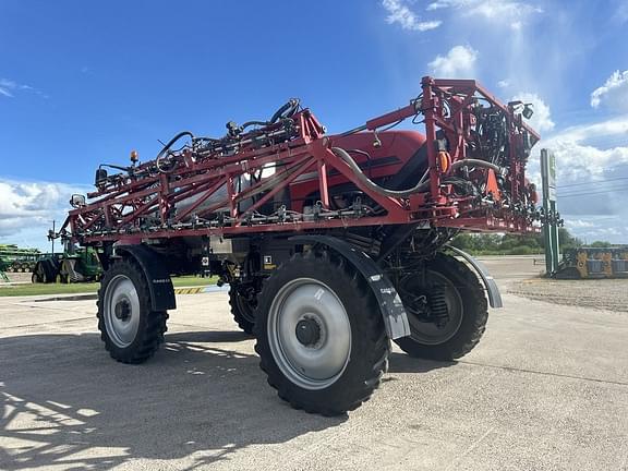 Image of Case IH Patriot 4440 equipment image 4