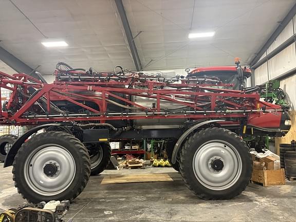 Image of Case IH Patriot 4440 equipment image 1