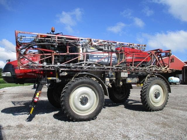 Image of Case IH Patriot 4440 equipment image 1