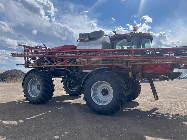 Image of Case IH Patriot 4440 equipment image 4