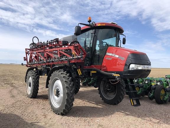 Image of Case IH Patriot 4440 Primary image