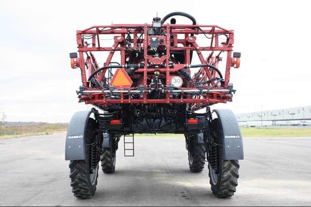 Image of Case IH Patriot 4440 equipment image 3