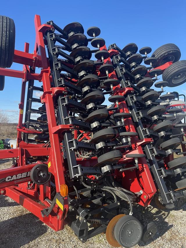 Image of Case IH Precision Disk 500T equipment image 4