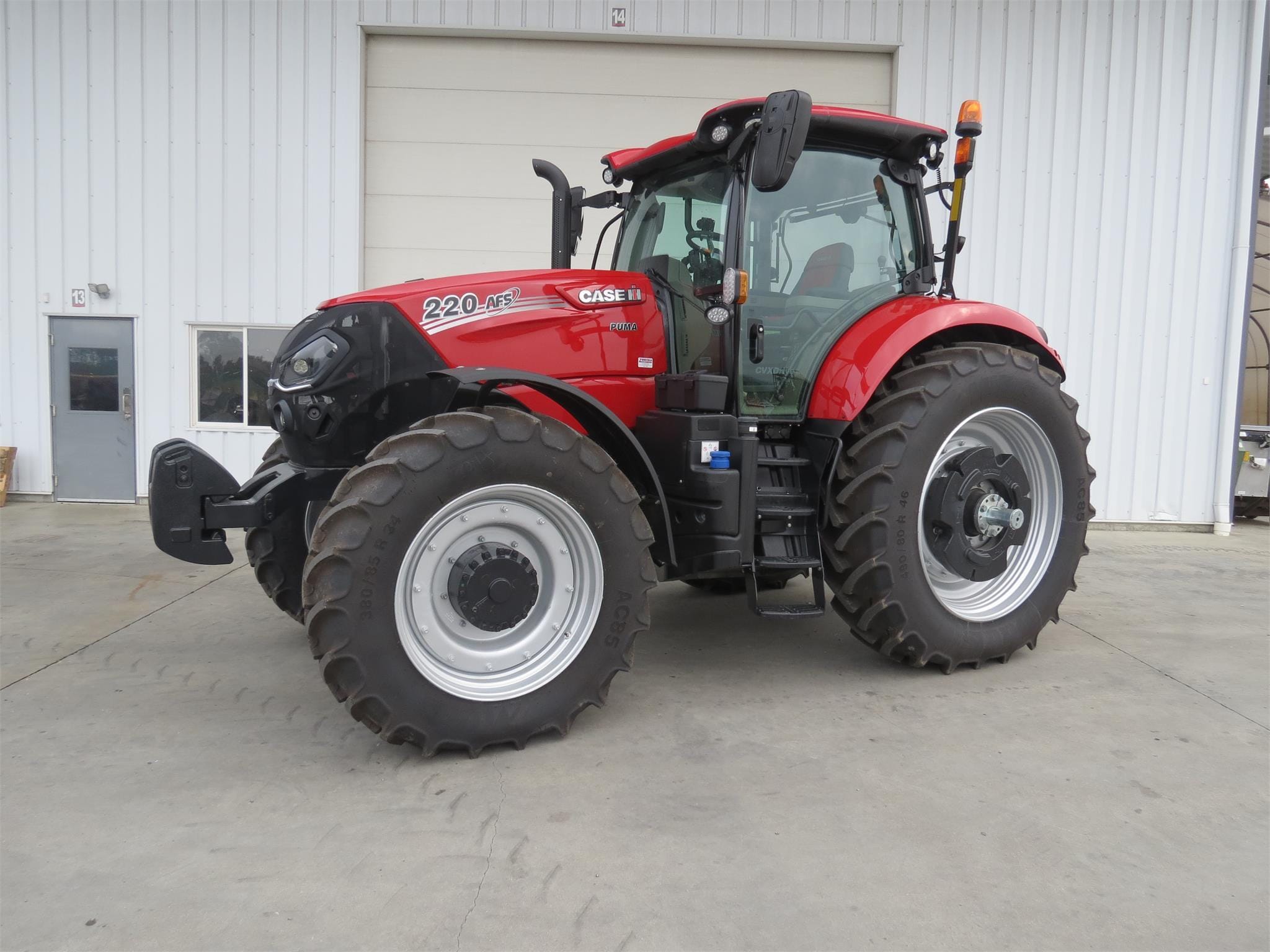 2022 Case IH Puma 220 Equipment Image0
