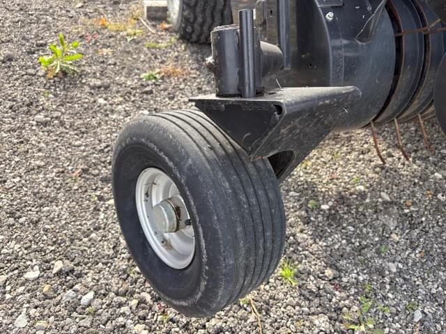 Image of Case IH RB455 equipment image 3