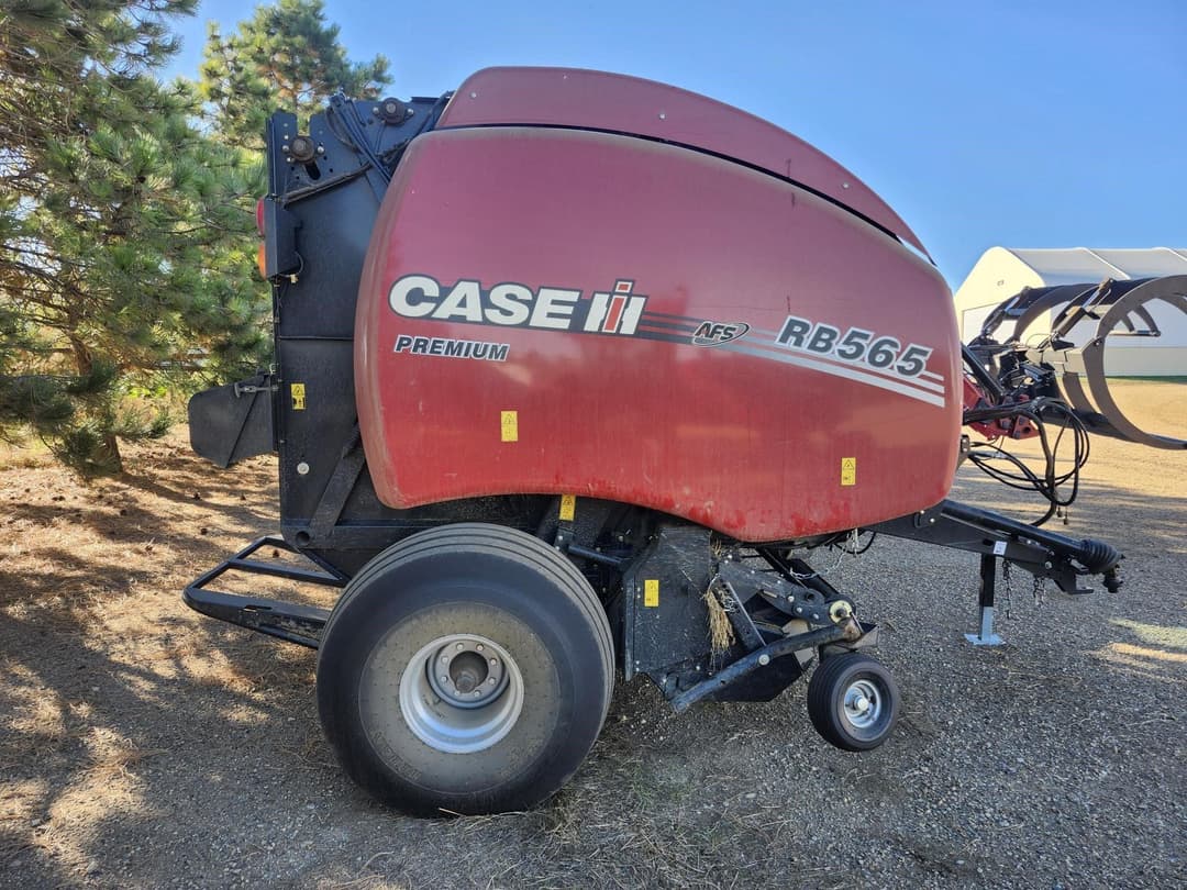 Image of Case IH RB565 Primary image