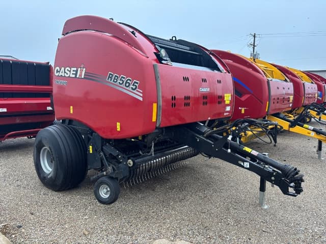 Image of Case IH RB565 Premium equipment image 2
