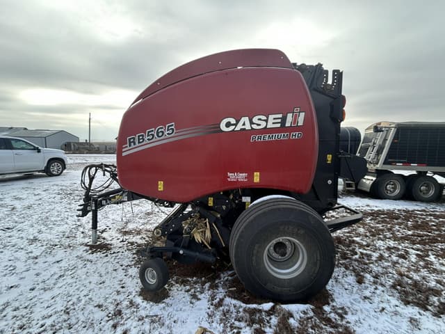 Image of Case IH RB565 Premium HD equipment image 1