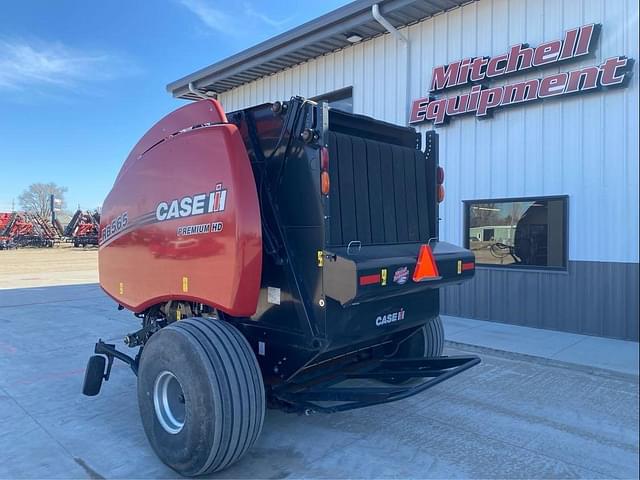 Image of Case IH RB565 equipment image 3