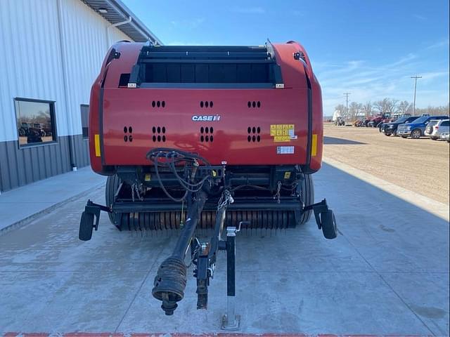 Image of Case IH RB565 equipment image 1