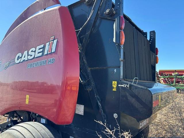 Image of Case IH RB565 equipment image 2