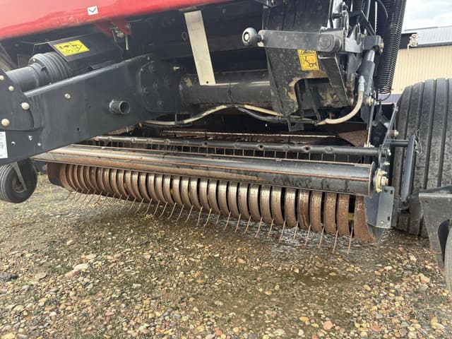 Image of Case IH RB565 Premium HD equipment image 2