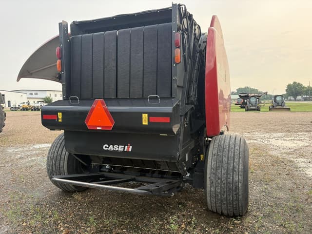 Image of Case IH RB565 Premium HD equipment image 4