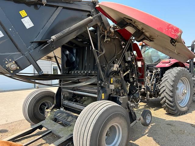 Image of Case IH RB565 equipment image 1