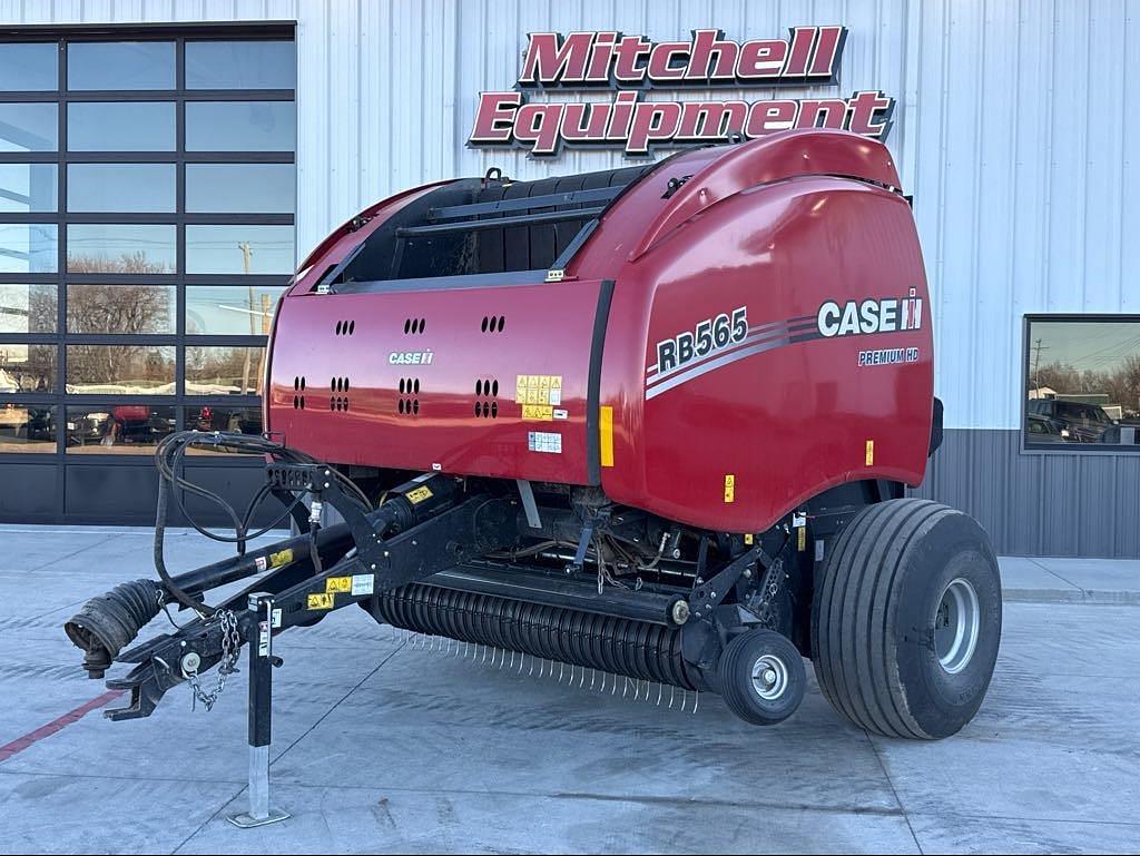 Image of Case IH RB565 Primary image