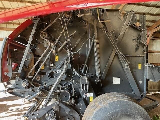 Image of Case IH RB565 Premium HD equipment image 4