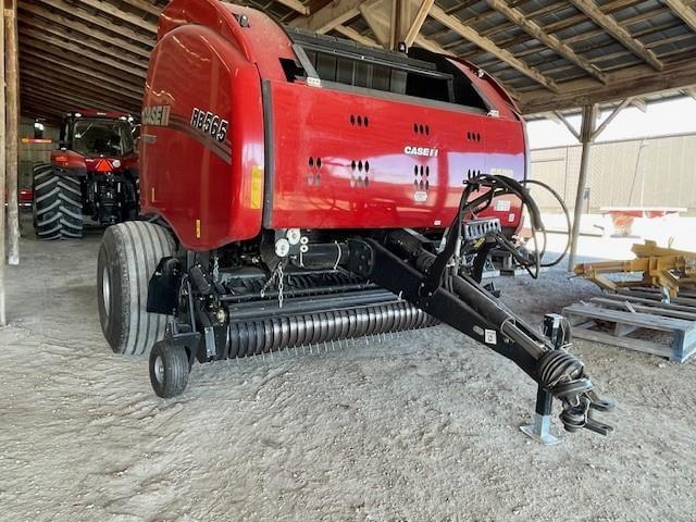 Image of Case IH RB565 equipment image 2