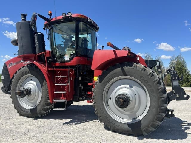 Image of Case IH Steiger 420 equipment image 4