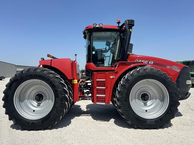 Image of Case IH Steiger 420 equipment image 3