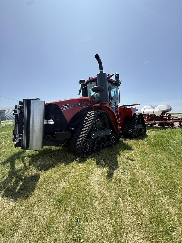 Image of Case IH Steiger 420 Rowtrac equipment image 2