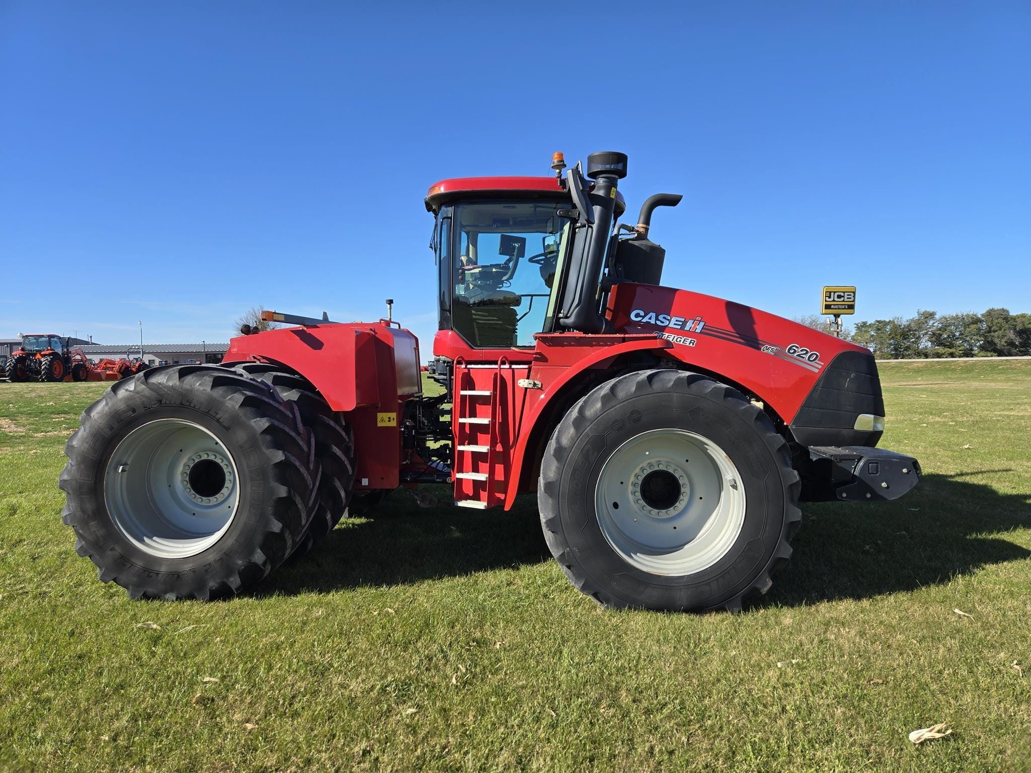 2022 Case IH Steiger 620 Quadtrac Equipment Image0