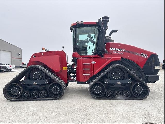 Image of Case IH Steiger 620 Quadtrac equipment image 1