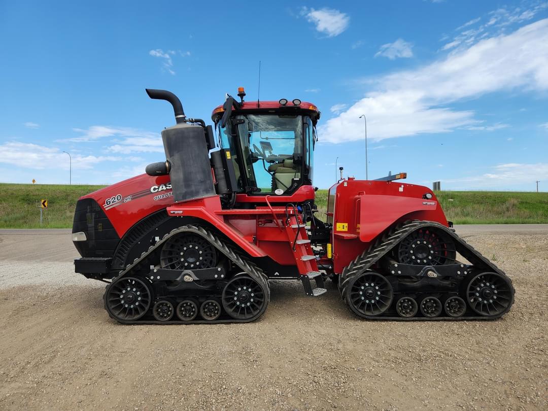 Image of Case IH Steiger 620 Quadtrac Image 1