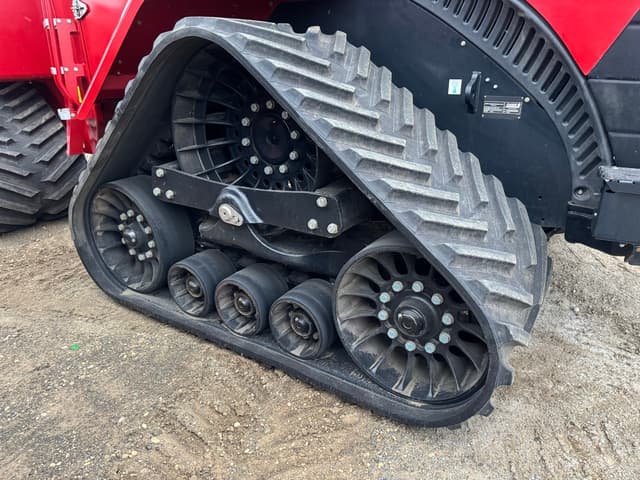 Image of Case IH Steiger 620 Quadtrac equipment image 4
