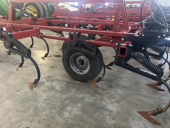 Image of Case IH Tigermate 255 equipment image 4