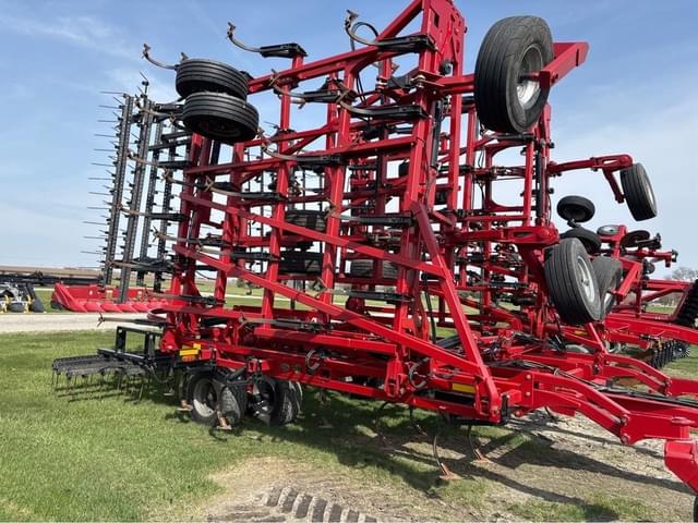 Image of Case IH Tigermate 255 equipment image 1