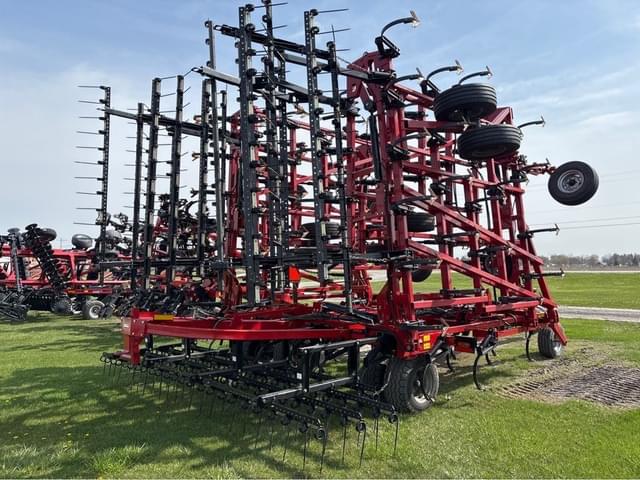 Image of Case IH Tigermate 255 equipment image 2