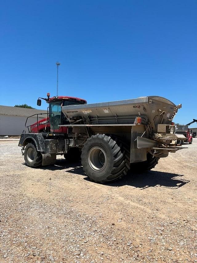 Image of Case IH Titan 4540 equipment image 3