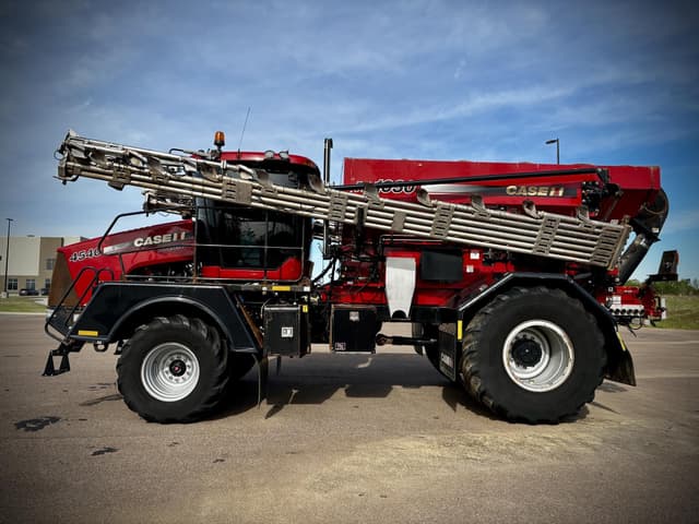 Image of Case IH Titan 4540 equipment image 1