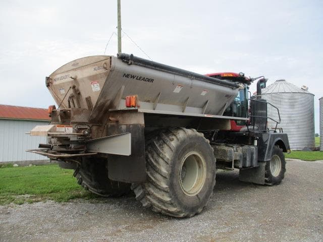 Image of Case IH Titan 4540 equipment image 4