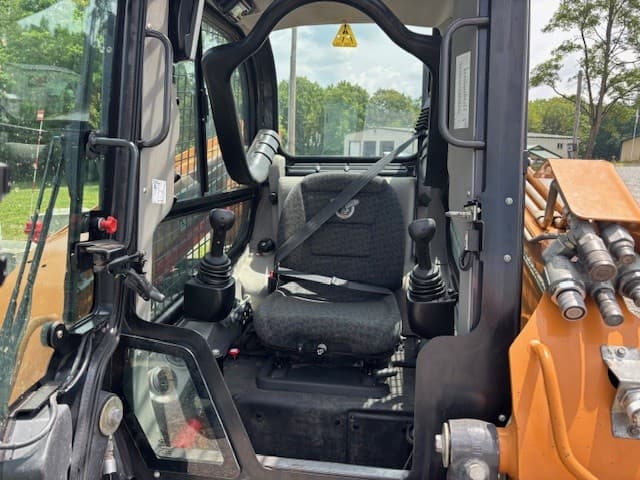 Image of Case TR310B equipment image 1