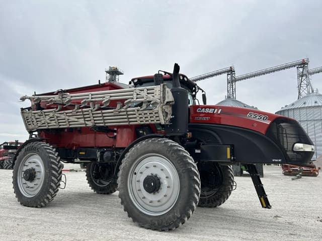 Image of Case IH 5550 Trident equipment image 1