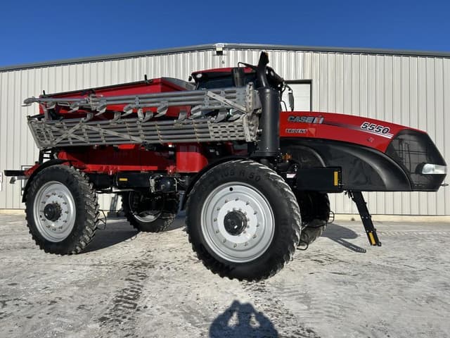 Image of Case IH 5550 Trident equipment image 1