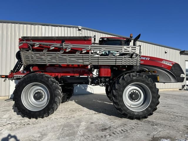 Image of Case IH 5550 Trident equipment image 3